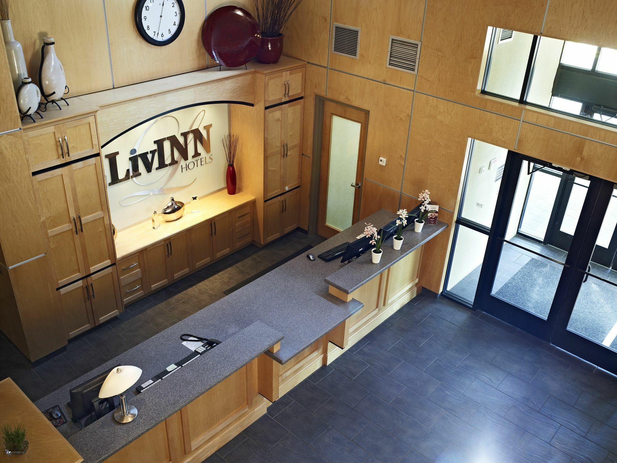 Livinn Hotel Minneapolis South / Burnsville Exterior photo